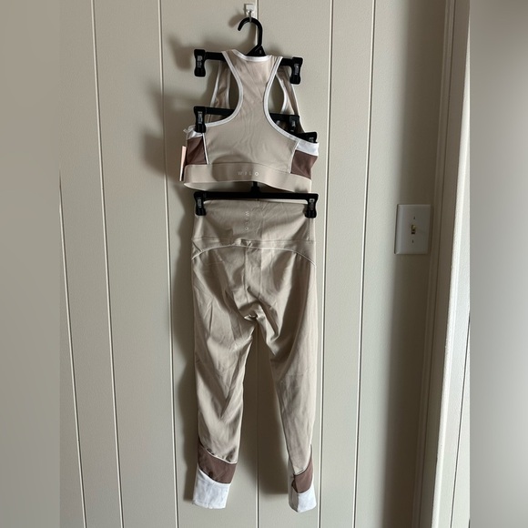 Small NWT WILO brand neutral leggings set - Picture 4 of 5